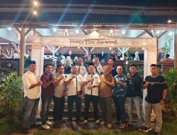 Ramadhan Berkah, FKWKP Pringsewu Bagikan Takjil untuk Pengguna Jalan