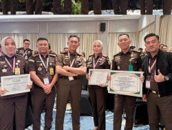 Bawa Kejari Lamteng Juara 1 Intelijen se-Lampung, Alfa Dera Resmi Jabat Kasi Intel Lombok Tengah