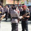 Kapolres Pesisir Barat Pimpin Apel Sabuk Kamtibmas Bersama Masyarakat