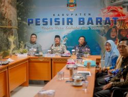 Bupati Pesisir Barat Ikuti Entry Meeting Pemeriksaan Keuangan Daerah Tahun 2025