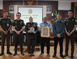 Sukses Jalankan Program “Jaga Desa”, Kejari Lombok Tengah Antar Desa Selebung Sabet Penghargaan Nasional