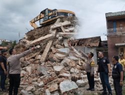 Polsek Pringsewu Kota Segel Lokasi, Kapolsek Tegaskan Penindakan – Perusahaan Bungkam, Pengavelingan Lahan Disorot
