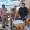 Bupati Pringsewu Teken MoU Dengan AM Farm & Terima Sapi Bantuan Presiden
