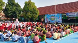 Polisi Bekali Siswa Baru MTsN 2 Pringsewu Pengetahuan Bahaya Narkoba dan Kenakalan Remaja
