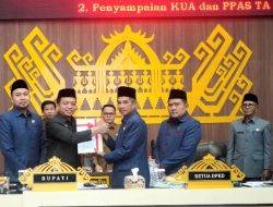Umi Laila Sampaikan Jawaban Bupati Atas Pemandangan Umum Fraksi-fraksi DPRD Pringsewu
