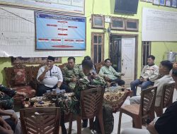 Pasis SESKOAD Jalin Silaturahmi dan Sosialisasikan Bahaya Karhutla di Pekon Tanjung Jati