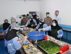 Kunjungan Perdana ke SPPG Polri, Kapolres Pringsewu Minta Standar Mutu Makanan Dijaga