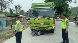 Diduga Rem Blong, Truk Fuso Bermuatan Pasir Tabrak Sejumlah Kendaraan di Pringsewu, Dua Pelajar SMP Tewas