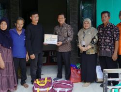 Bupati Pringsewu Serahkan Bantuan Korban Tenggelam Bendung Widara Payung