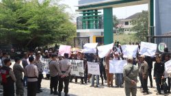 Polisi Fasilitasi Mediasi Warga Bandung Baru Barat dengan Pemkab dan DPRD Pringsewu