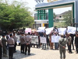 Polisi Fasilitasi Mediasi Warga Bandung Baru Barat dengan Pemkab dan DPRD Pringsewu